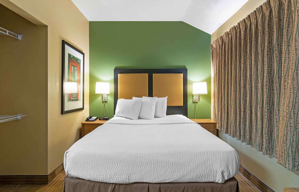Extended Stay America Suites Kansas City Airport Tiffany Spr - photo 23