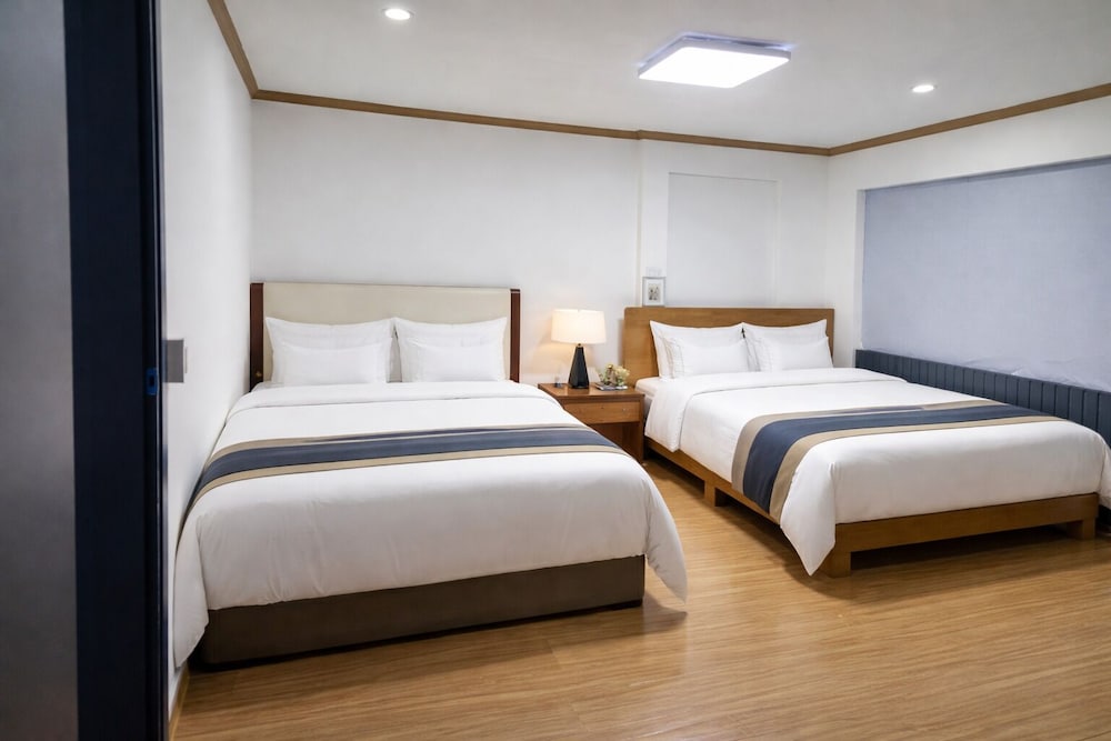 Bellus Rose Pension Hotel in Gyeongju, South Korea