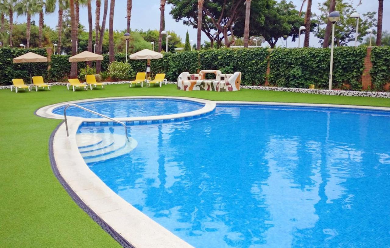 Aticos Deluxe Marina Dor — 4-Star Luxury Hotel in Oropesa Del Mar, Spain