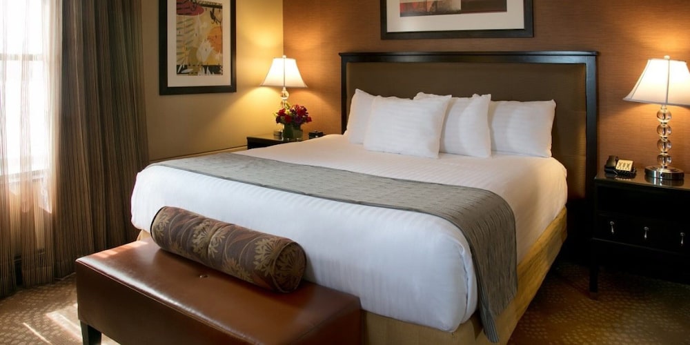 Isle Casino Hotel Bettendorf - photo 22