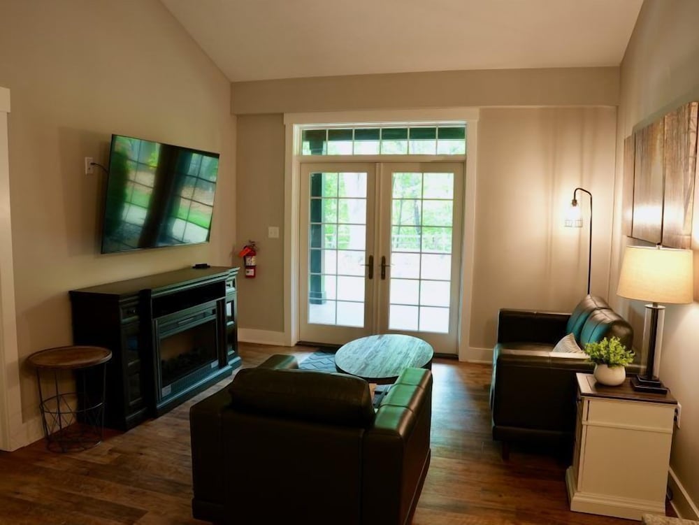 Tall Oaks Resort - photo 6