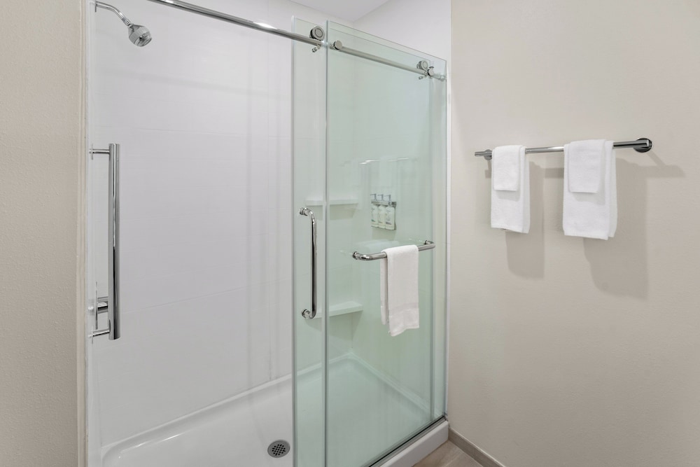 Holiday Inn Express Hattiesburg West Univ Area by IHG - photo 23
