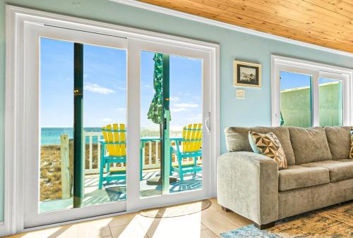 Moon Dance in Navarre, United States