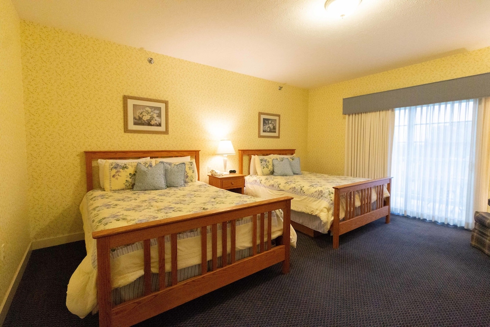 Essenhaus Inn & Conference Center - photo 29