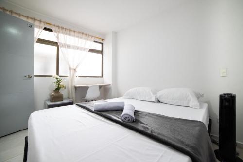 Descansa en Habitación Privada en Medellín C