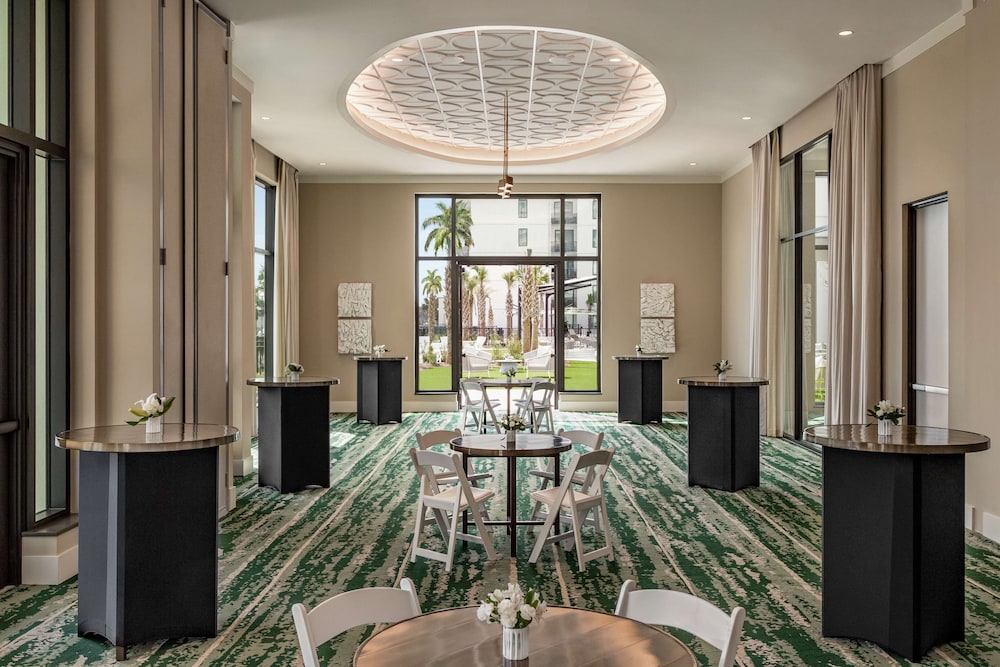 Embassy Suites by Hilton Panama City Beach Resort - photo 104