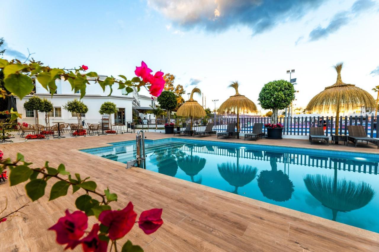 Residencia Deportiva Rozarossa — Estepona