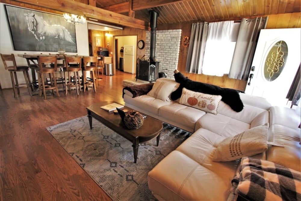 Blissful Pines in Big Bear Lake, United States