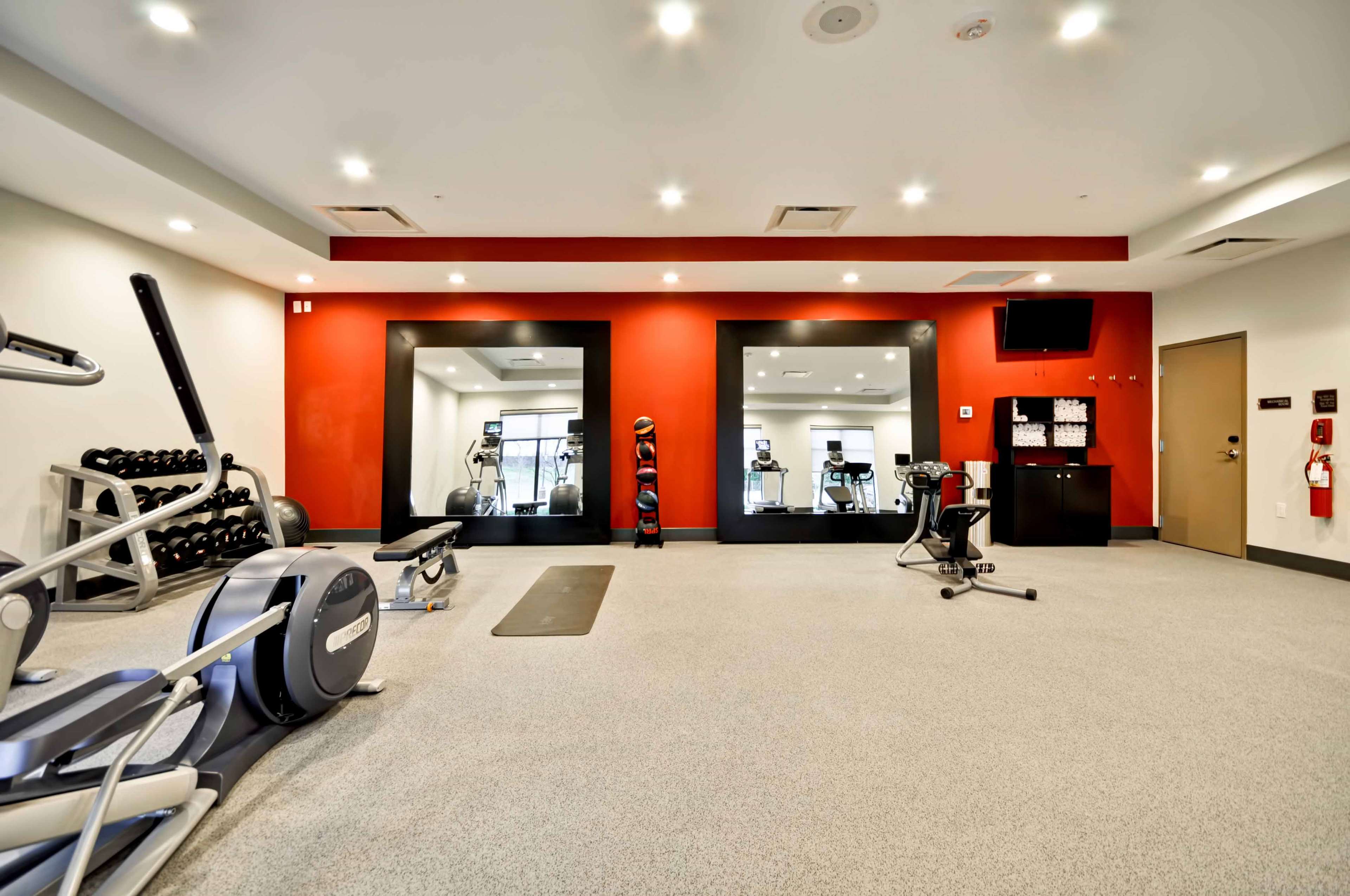 Homewood Suites by Hilton Cincinnati West Chester - photo 21