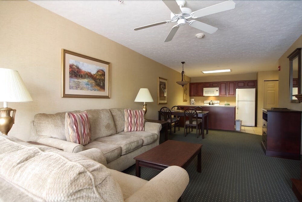 Split Rock Resort - photo 14