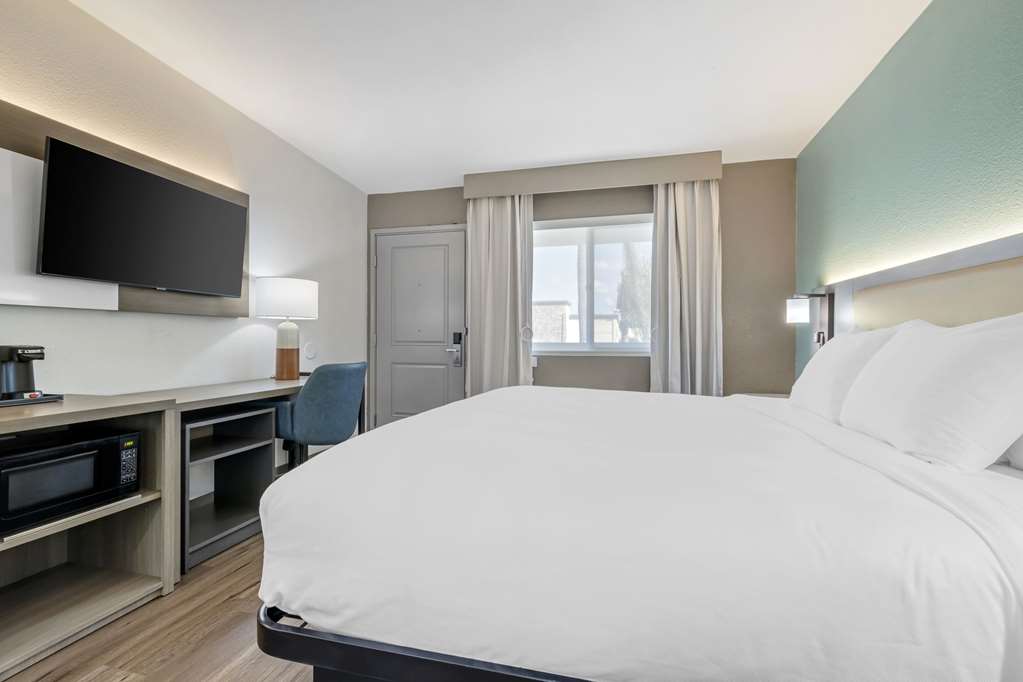 Comfort Inn Sea World Area - photo 21