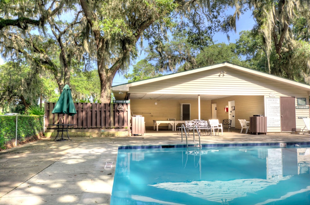 1500 Demere Road #D5 by Hodnett Cooper - featured photo