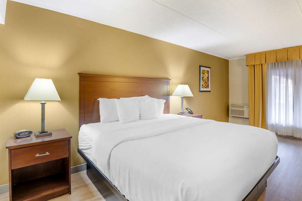 Best Western Plus Governor's Inn - photo 13