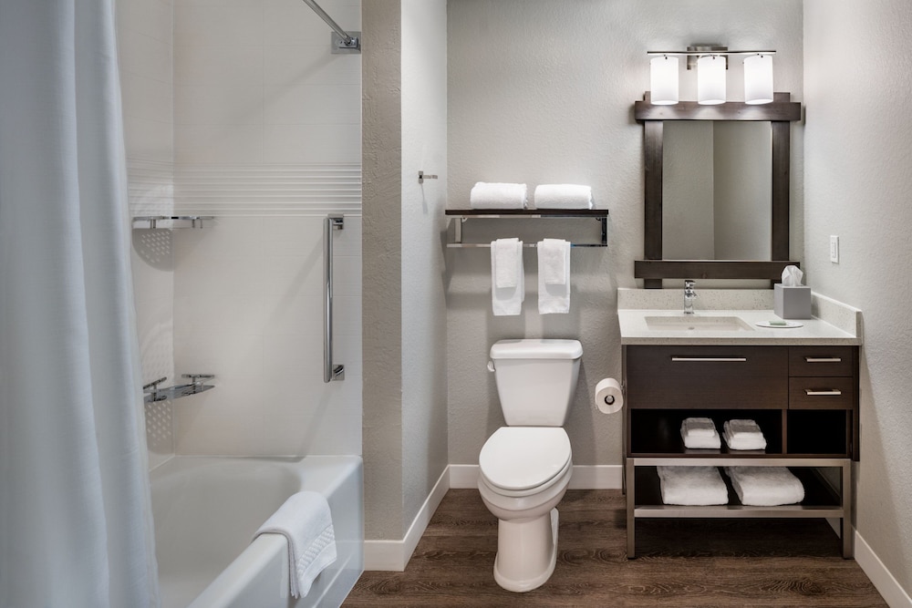 TownePlace Suites by Marriott Venice - photo 19