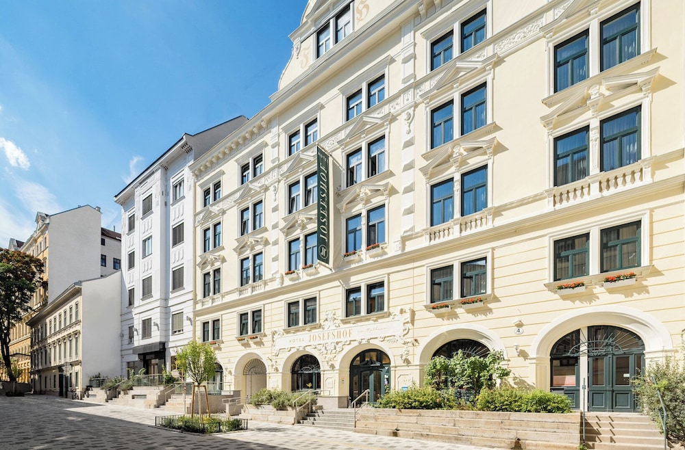 Hotel Josefshof am Rathaus — 4-Star Luxury Hotel in Vienna, Austria