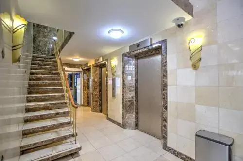 444 Nahua Reservations - last minute hotel in Honolulu