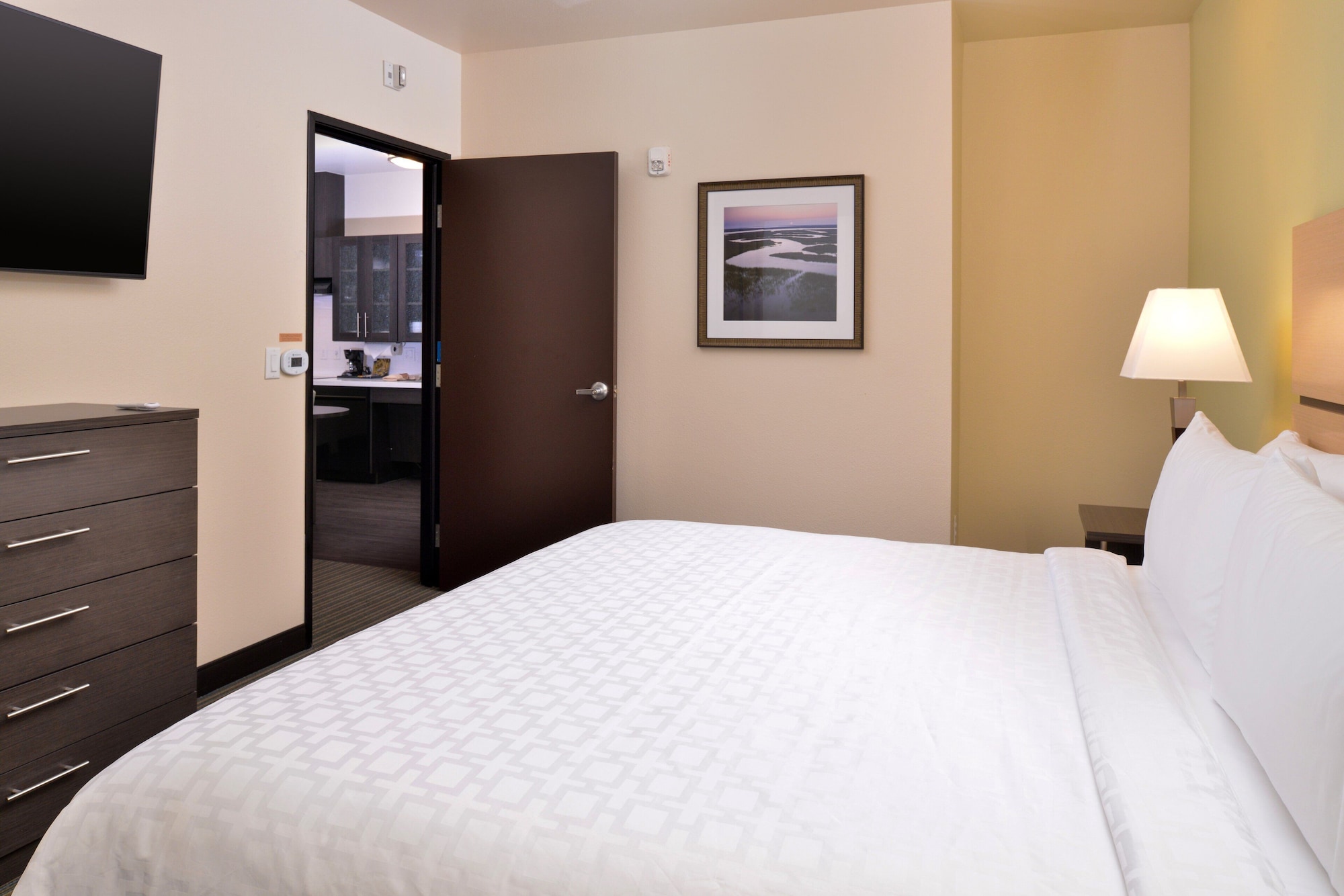 Candlewood Suites Austin Airport - photo 4