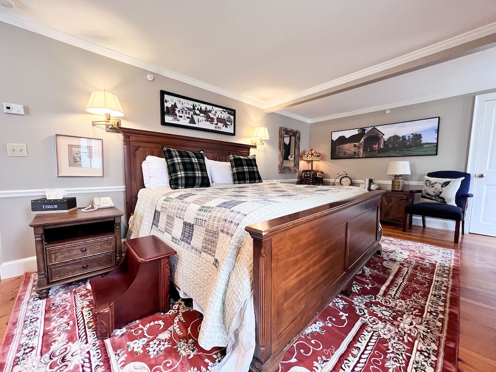Four Columns Inn - photo 24