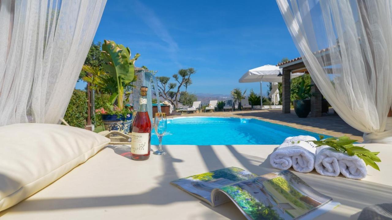 Casa Rural Malaga Spa Cartama by Ruralidays — 4-Star Luxury Hotel in Cartama, Spain