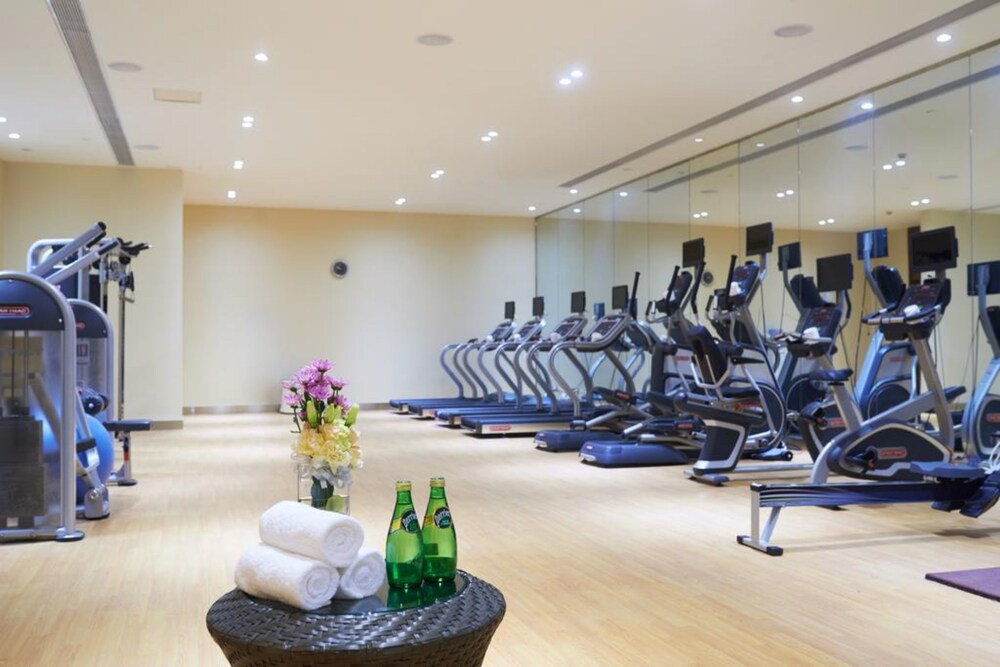 Grand New Century Hotel Fuyang — 5-Star Luxury Hotel in Hangzhou, People's Republic of China