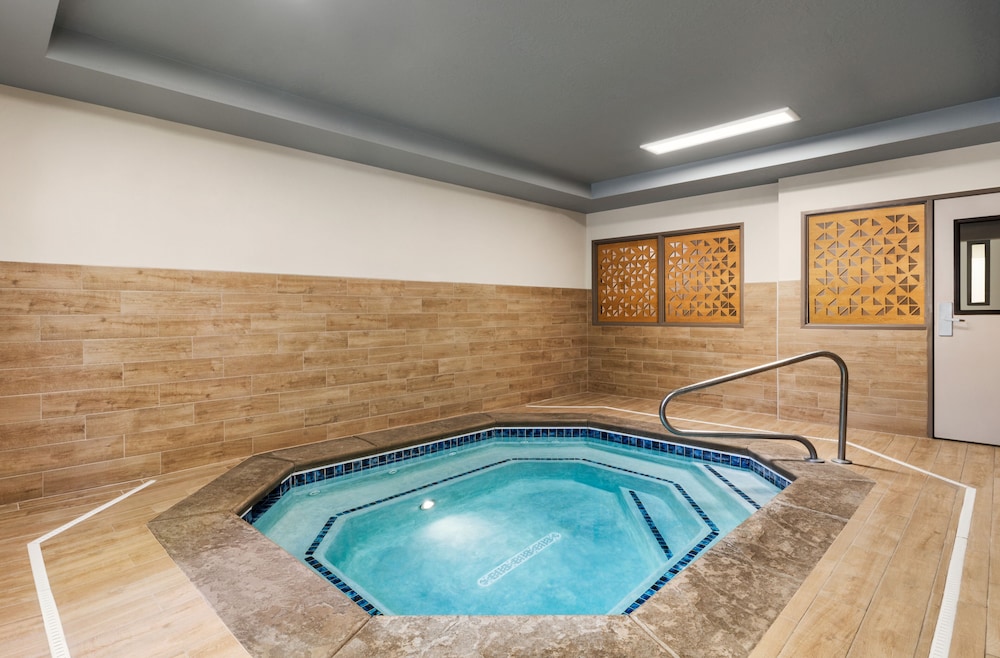 Candlewood Suites Boise Meridian by IHG - photo 23