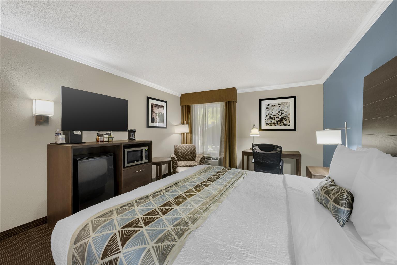 Best Western Airport Albuquerque InnSuites Hotel & Suites - photo 37
