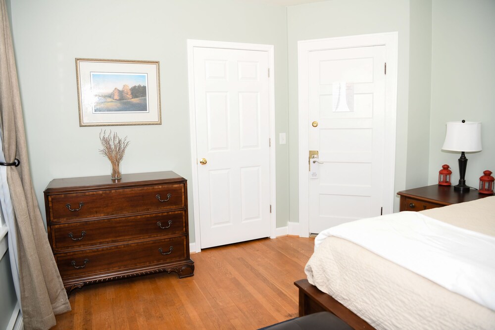 Blacksburg Bed & Breakfast - photo 9