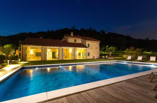 Casa Massaro Todeschini — 4-Star Luxury Hotel in Abano Terme, Italy