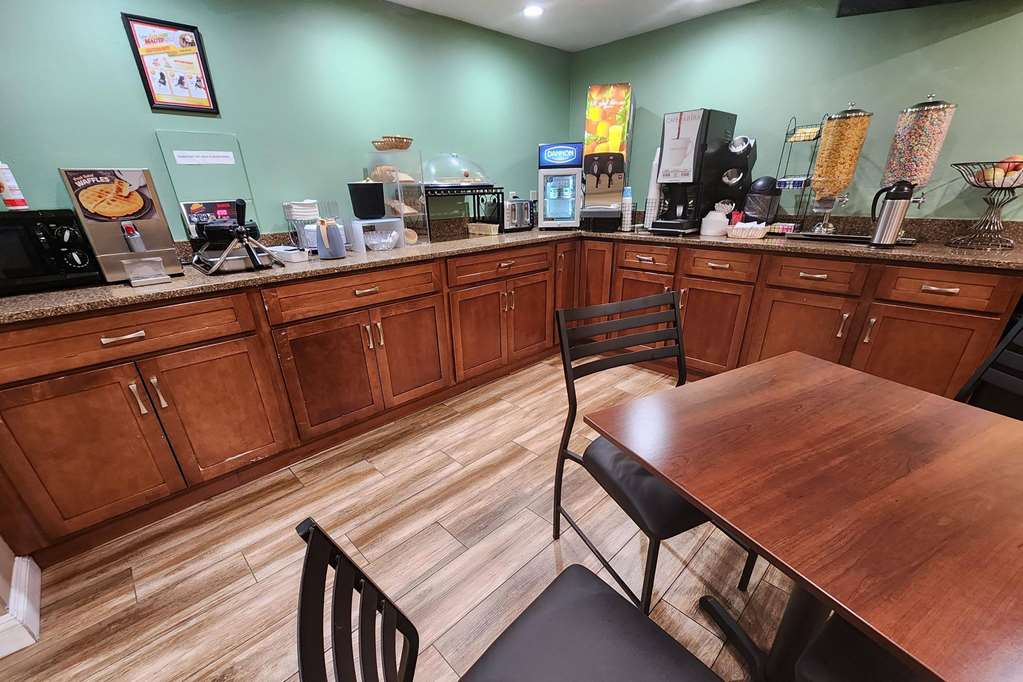 Baymont by Wyndham Manteca - photo 7