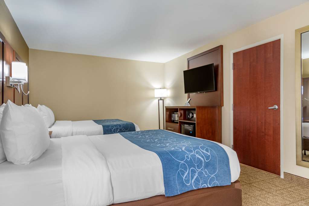 Comfort Suites Savannah Gateway I 95 - photo 12