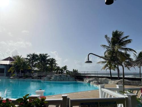 Appartement T2 climatisé La pépite — 4-Star Luxury Hotel in Saint-Francois, Guadeloupe