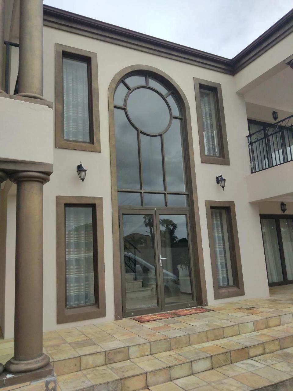 Winchester Place — 4-Star Luxury Hotel in Port Elizabeth, South Africa
