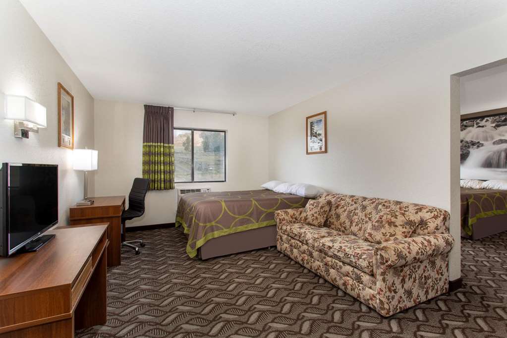 Super 8 by Wyndham Dubois - photo 19