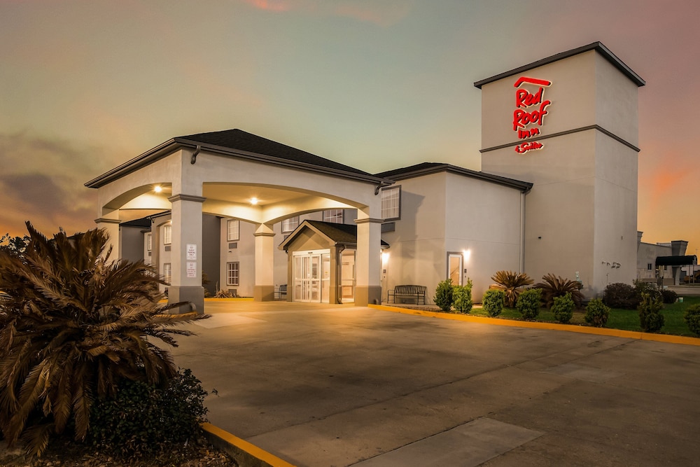 Red Roof Inn & Suites Lake Charles - photo 35