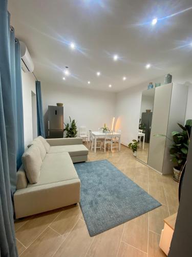 Marechiaro Apartments — 5-Star Luxury Hotel in Palermo, Italy
