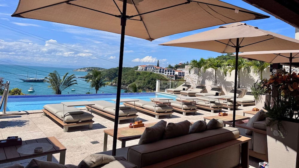 Hotel Ville La Plage & Beach Club — 4-Star Luxury Hotel in Armacao De Buzios, Brasil