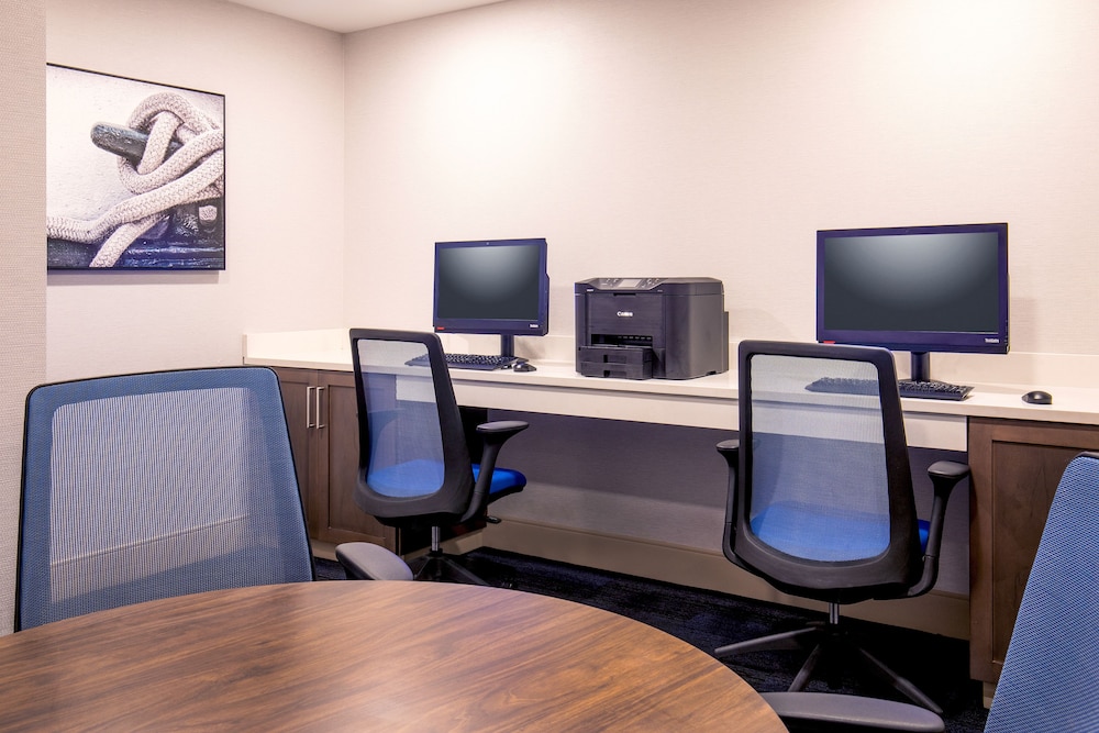 Holiday Inn Newport News Hampton by IHG - photo 19