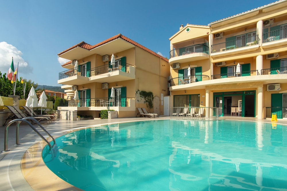 Konstantinos Hotel & Apartments 2 in Lefkada, Greece