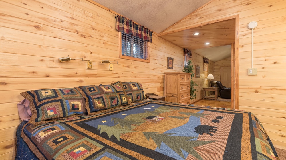 Upper Canyon Inn & Cabins - photo 34