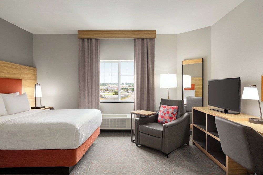 Candlewood Suites Tuscaloosa by IHG - photo 29