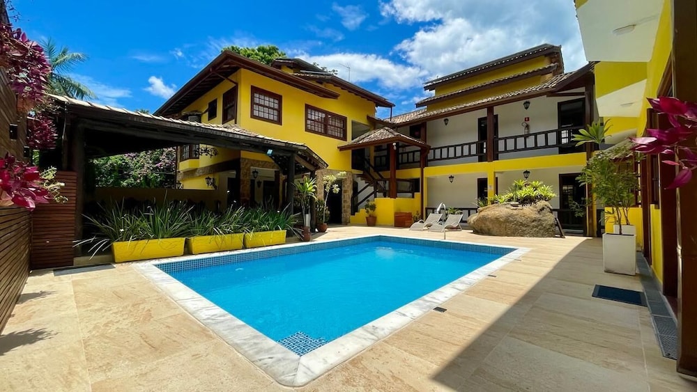 Pousada Cicerone - carbon neutral hotel in Paraty