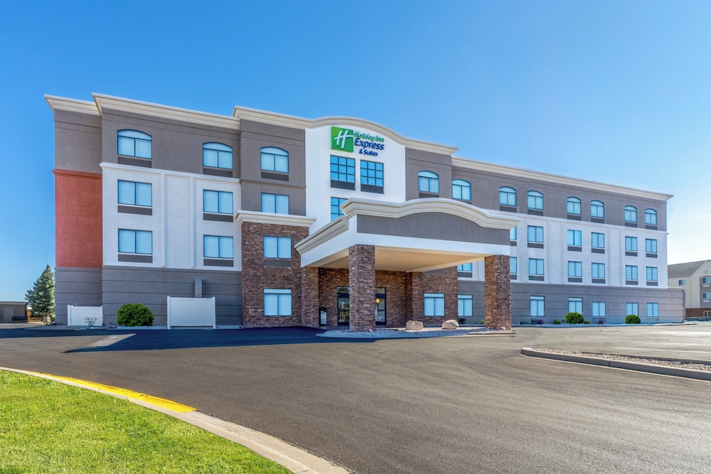Holiday Inn Express Hotel & Suites Cheyenne by IHG - photo 41