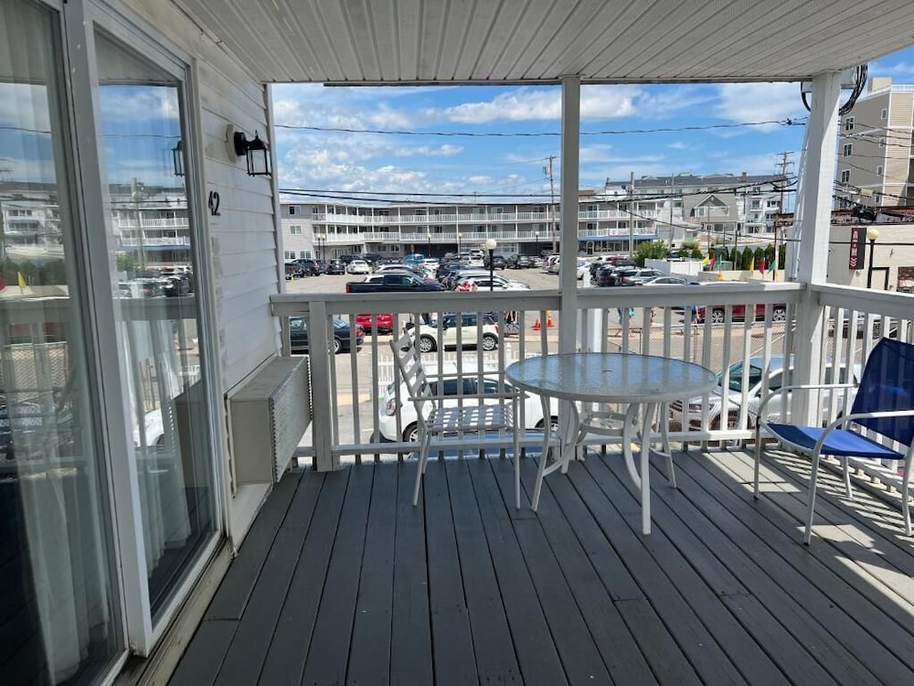 Ships Inn Hotel - photo 87