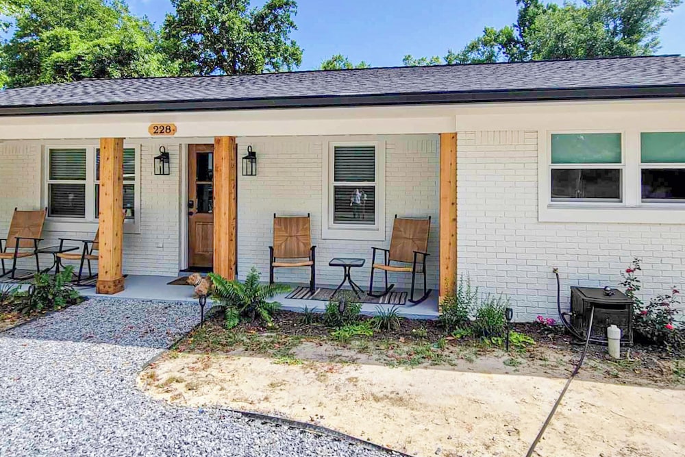 Old Town Bay Retreat 2 Blocks from Beach in Bay Saint Louis, United States