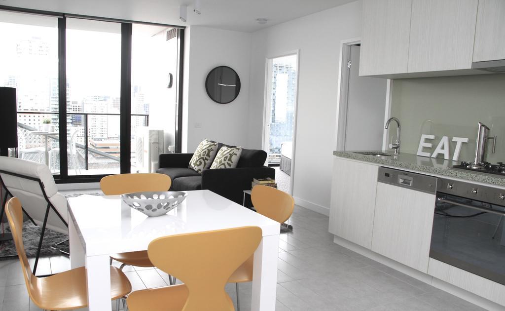 Lacrosse Apartment2c — Docklands — photo 2