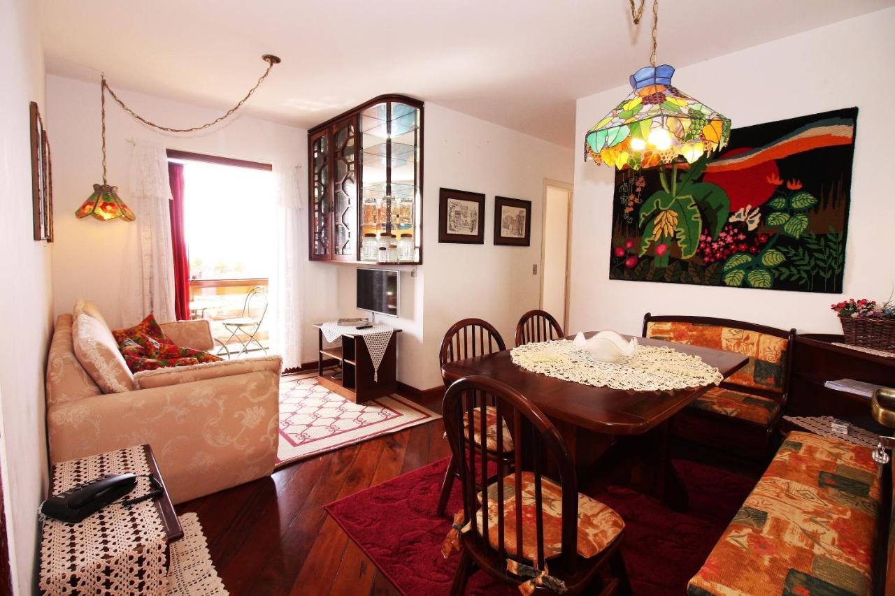Apartamento Vista Para As Montanhas — 4-Star Luxury Hotel in Campos Do Jordao, Brasil