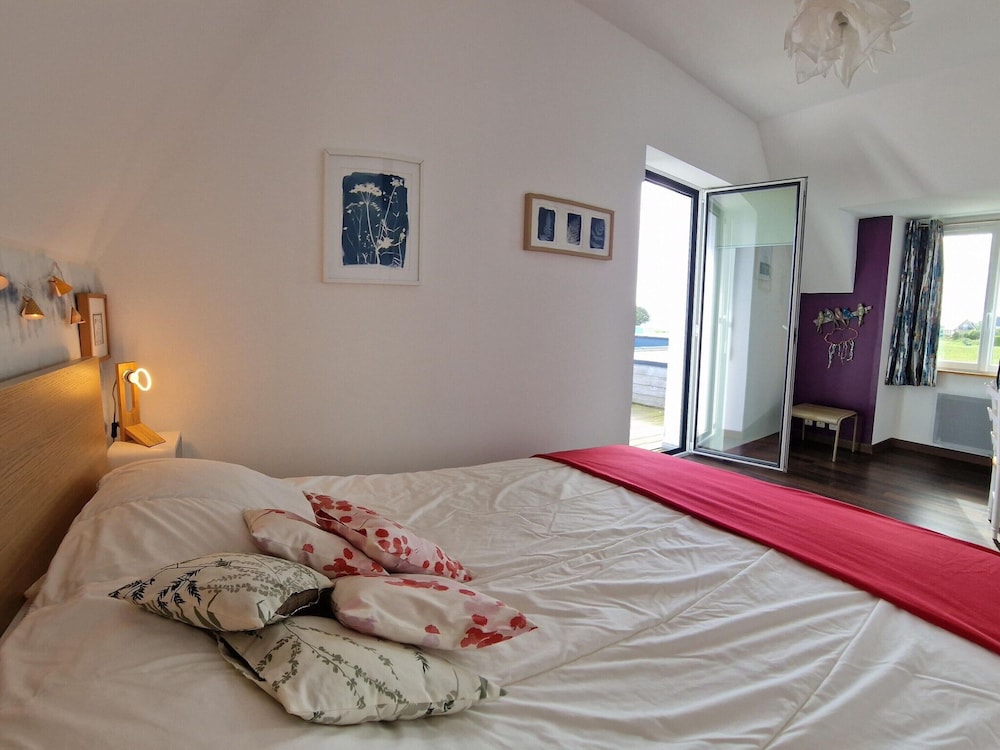 Sea view Holiday Home With Terrace Plougasnou — Plougasnou — photo 3