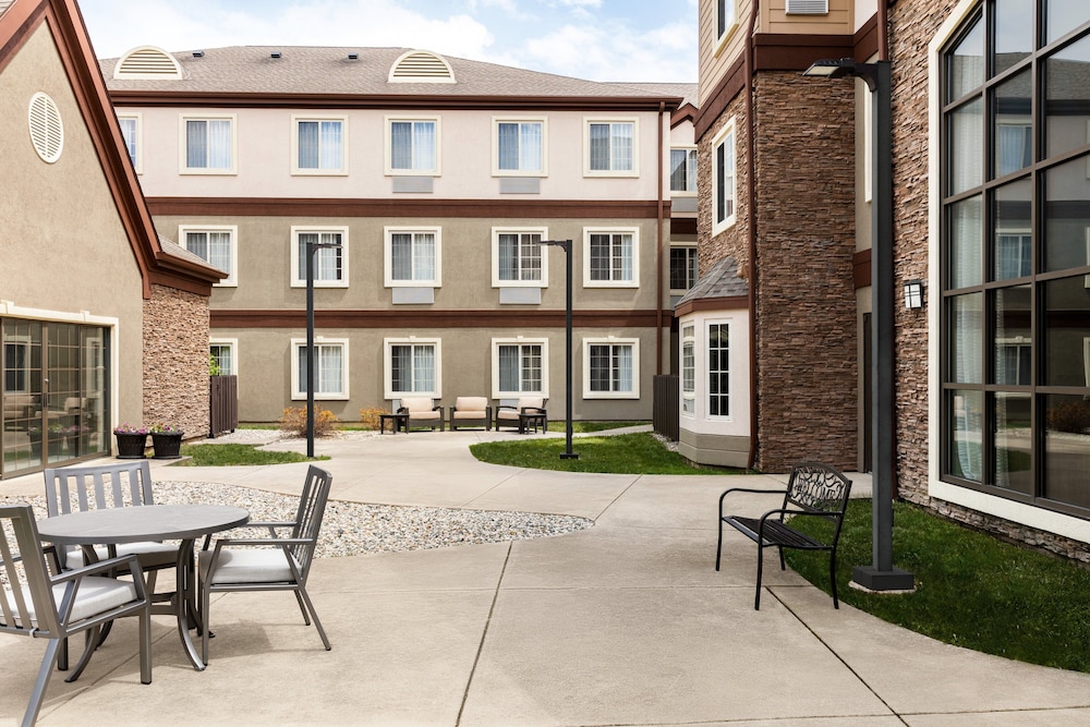 Staybridge Suites Fort Wayne by IHG - photo 36