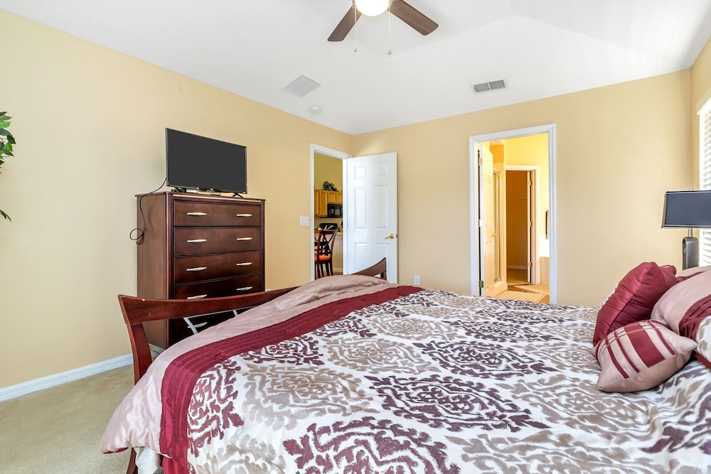 Aviana Resort Lovely 4bd 3ba Pool Home #4525 - photo 8
