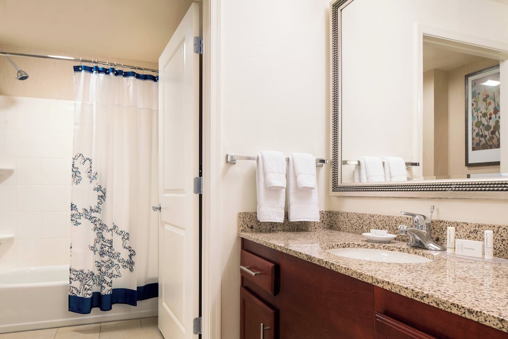 Residence Inn by Marriott Phoenix Desert View at Mayo Clinic - photo 20
